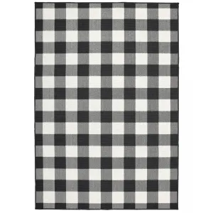 5’x8’ Black and Ivory Gingham Indoor Outdoor Area Rug