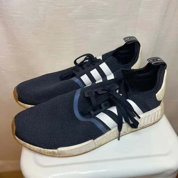 Adidas Originals NMD R1 Sneaker (Men)