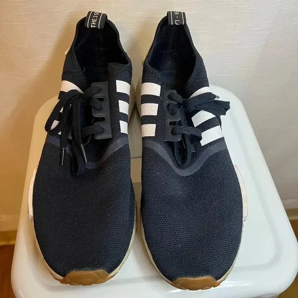 Adidas Originals NMD R1 Sneaker (Men)