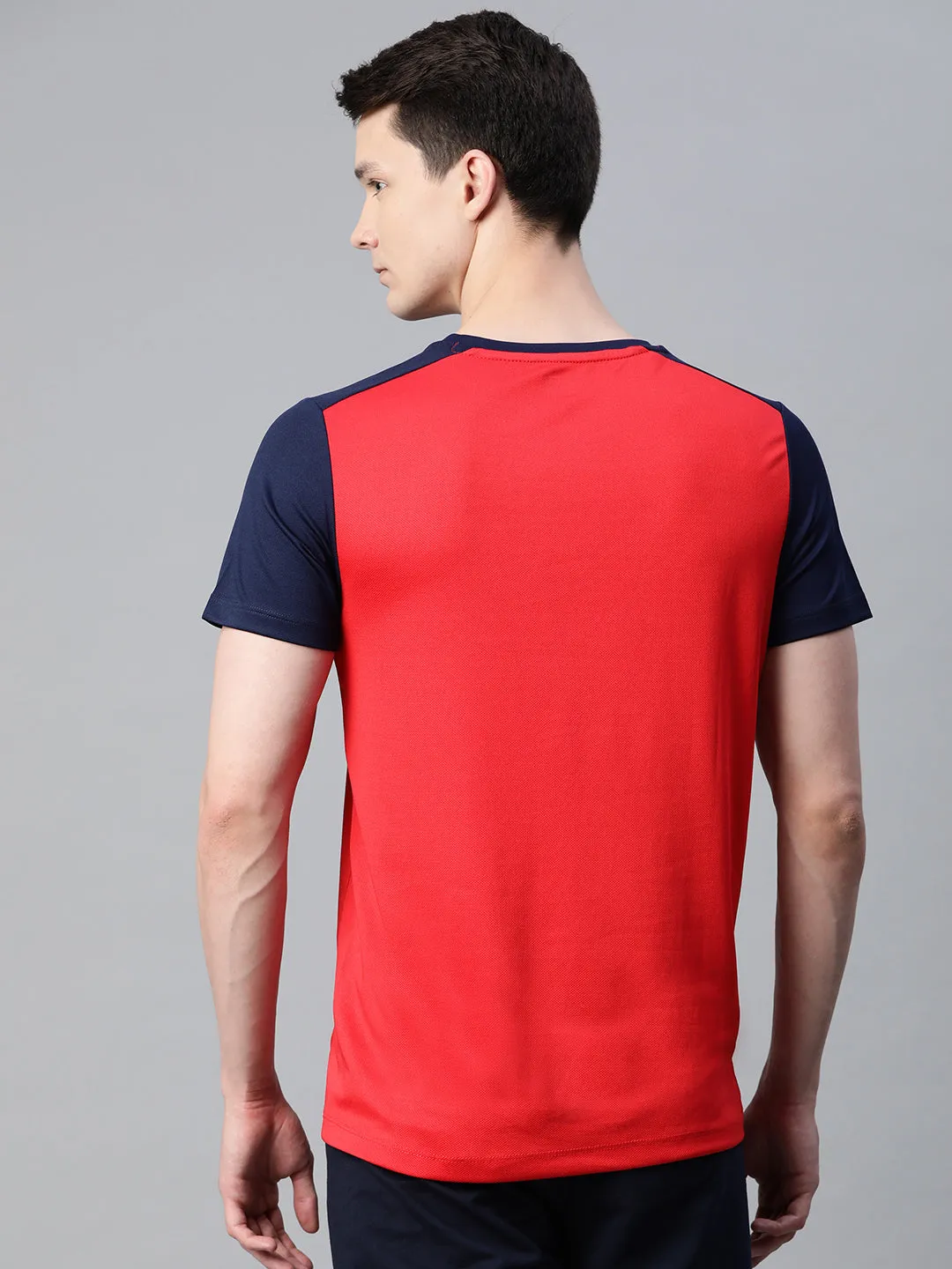 Alcis Men Red Solid Round Neck T-shirt