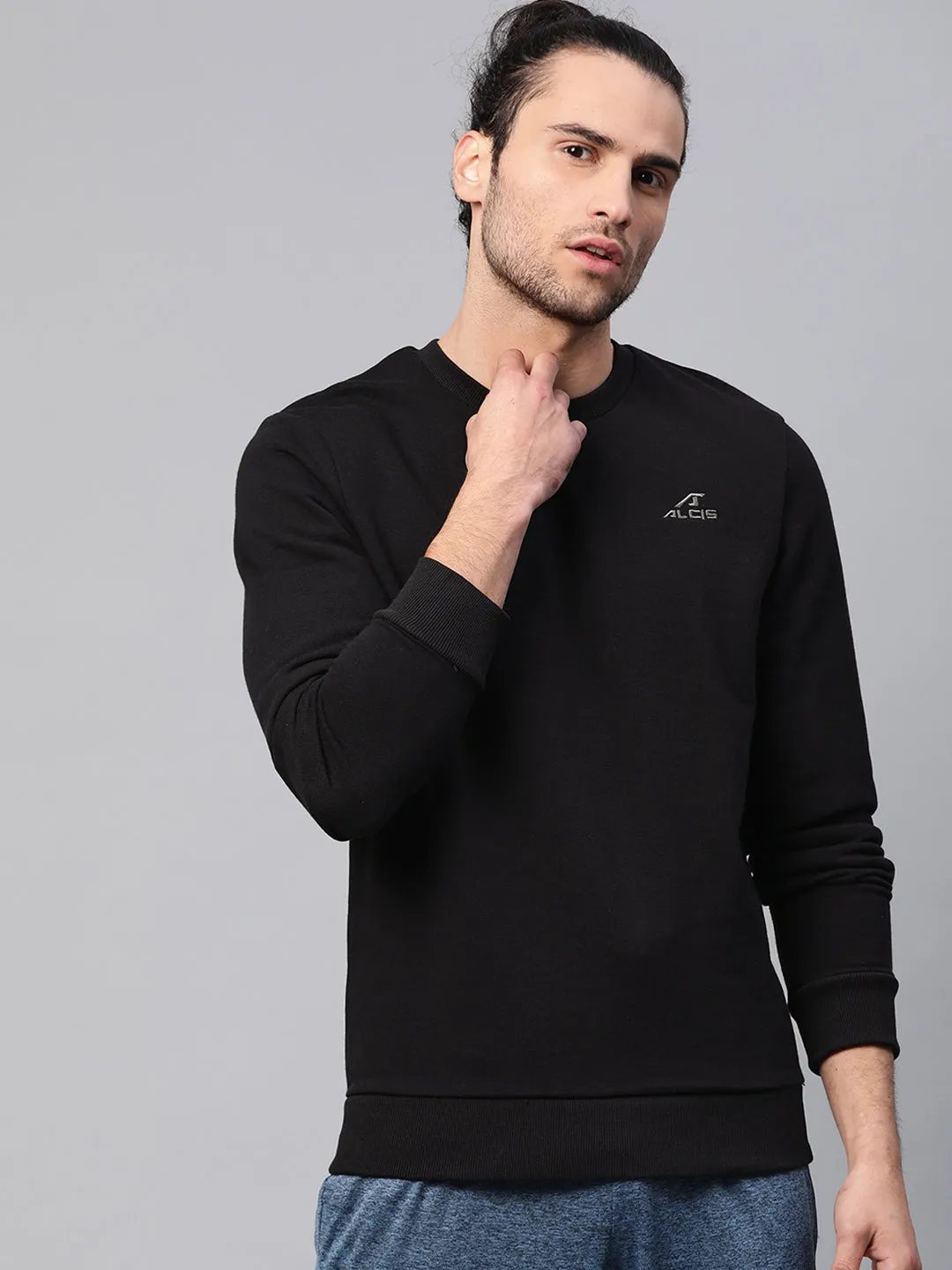 Alcis Men Solid Black Sweatshirts