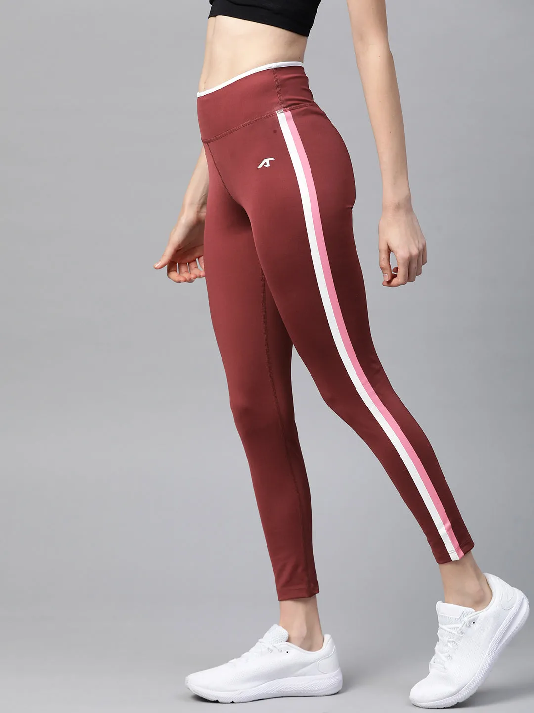 Alcis Women Burgundy Solid Cropped Tights