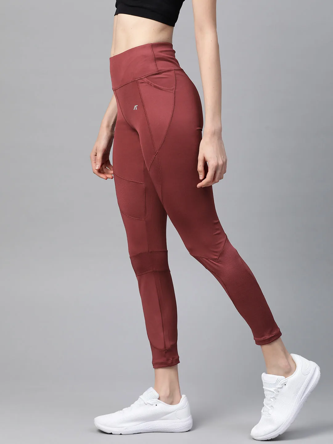 Alcis Women Burgundy Solid Cropped Tights