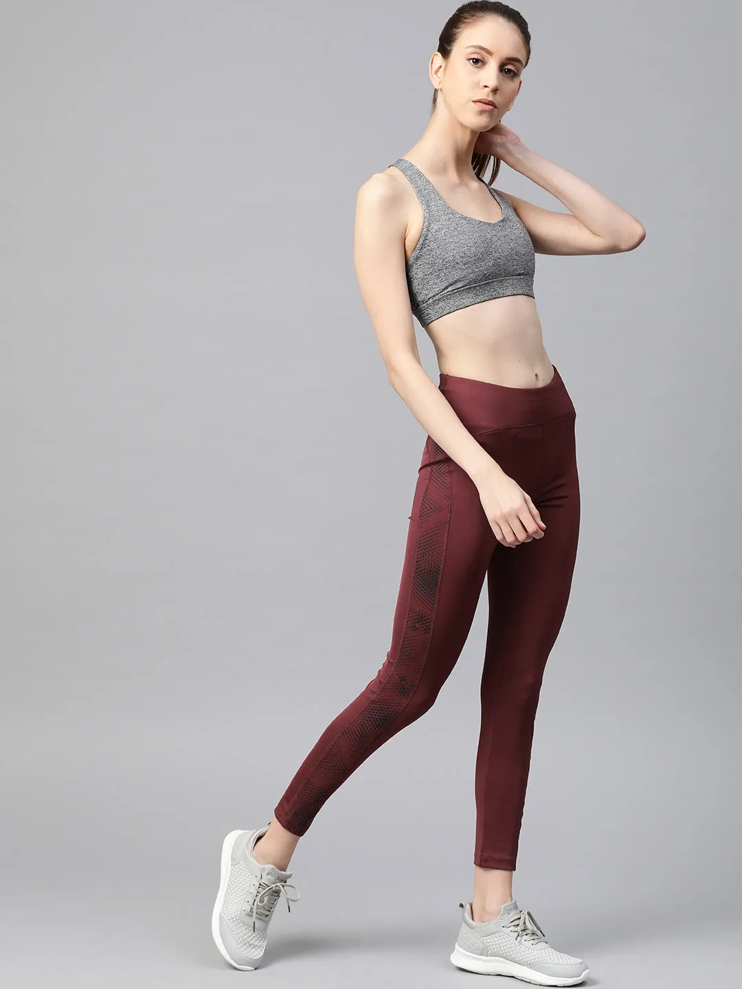 Alcis Women Maroon Solid Cropped Tights