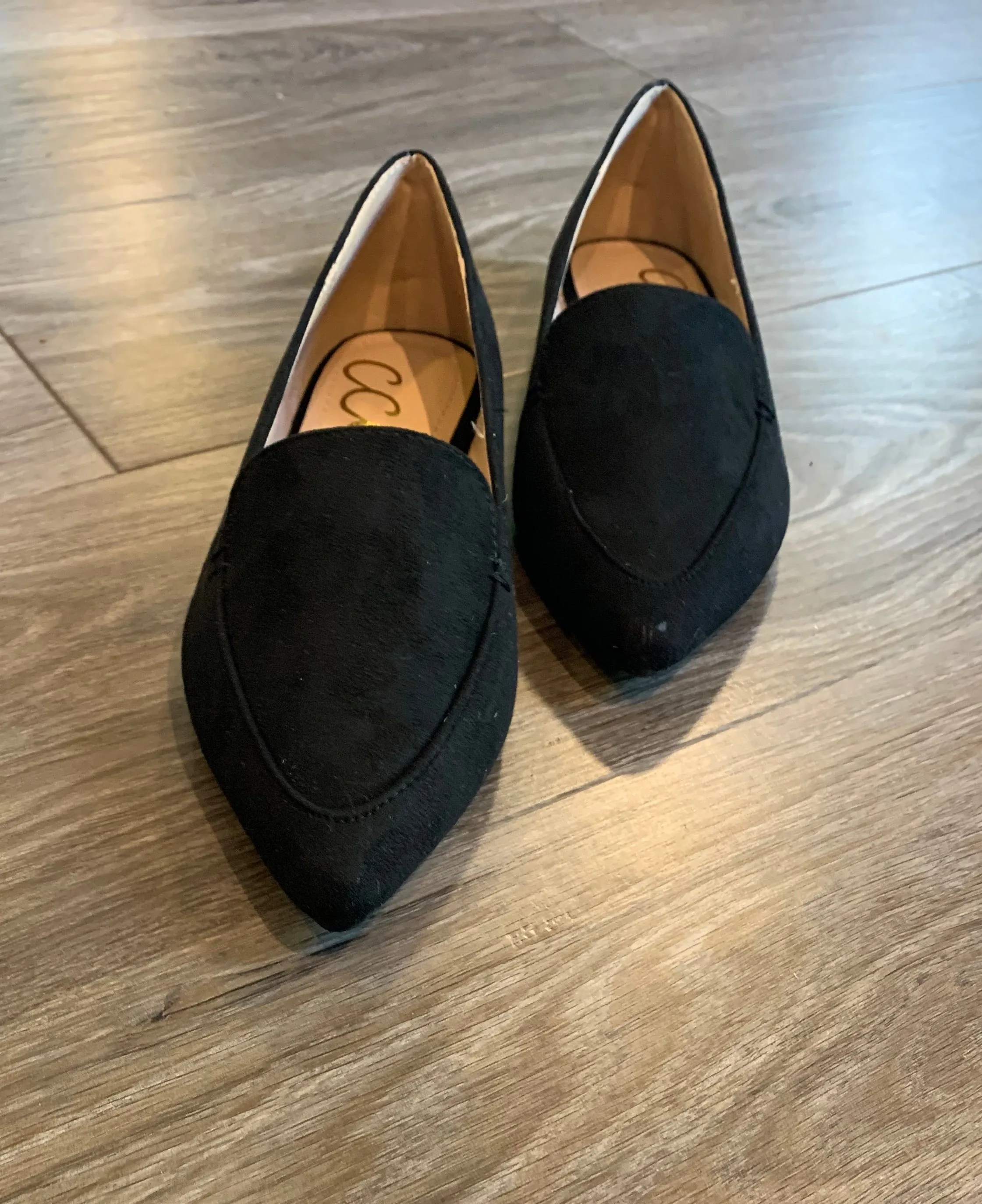 Ariel Black Flat