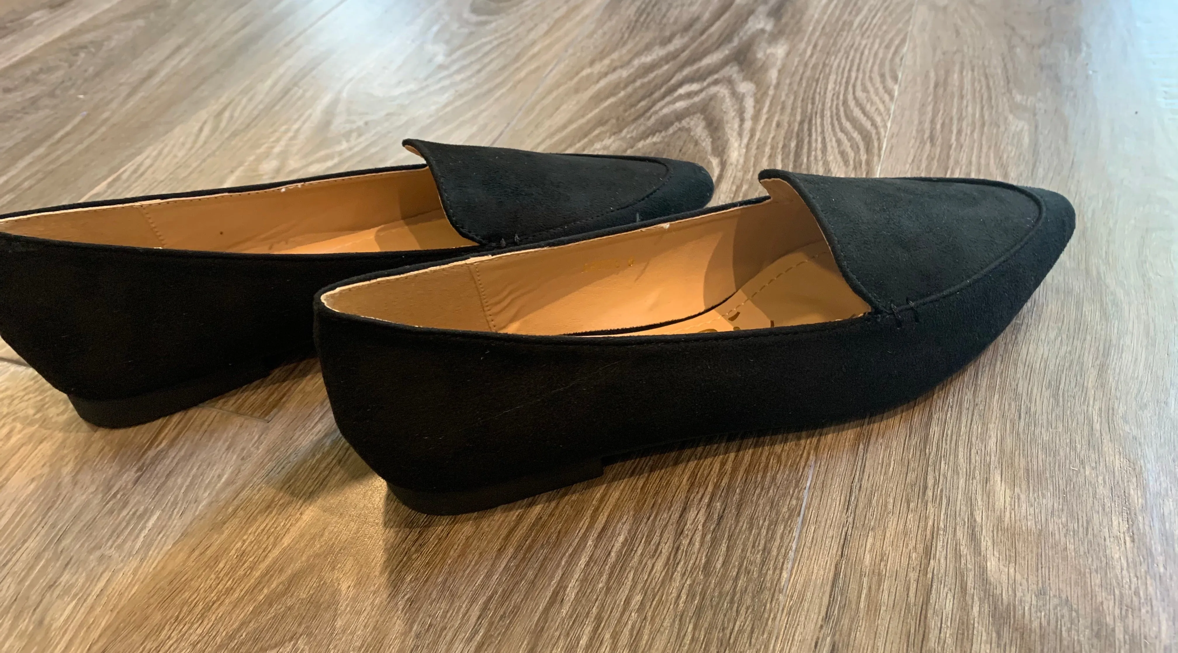 Ariel Black Flat