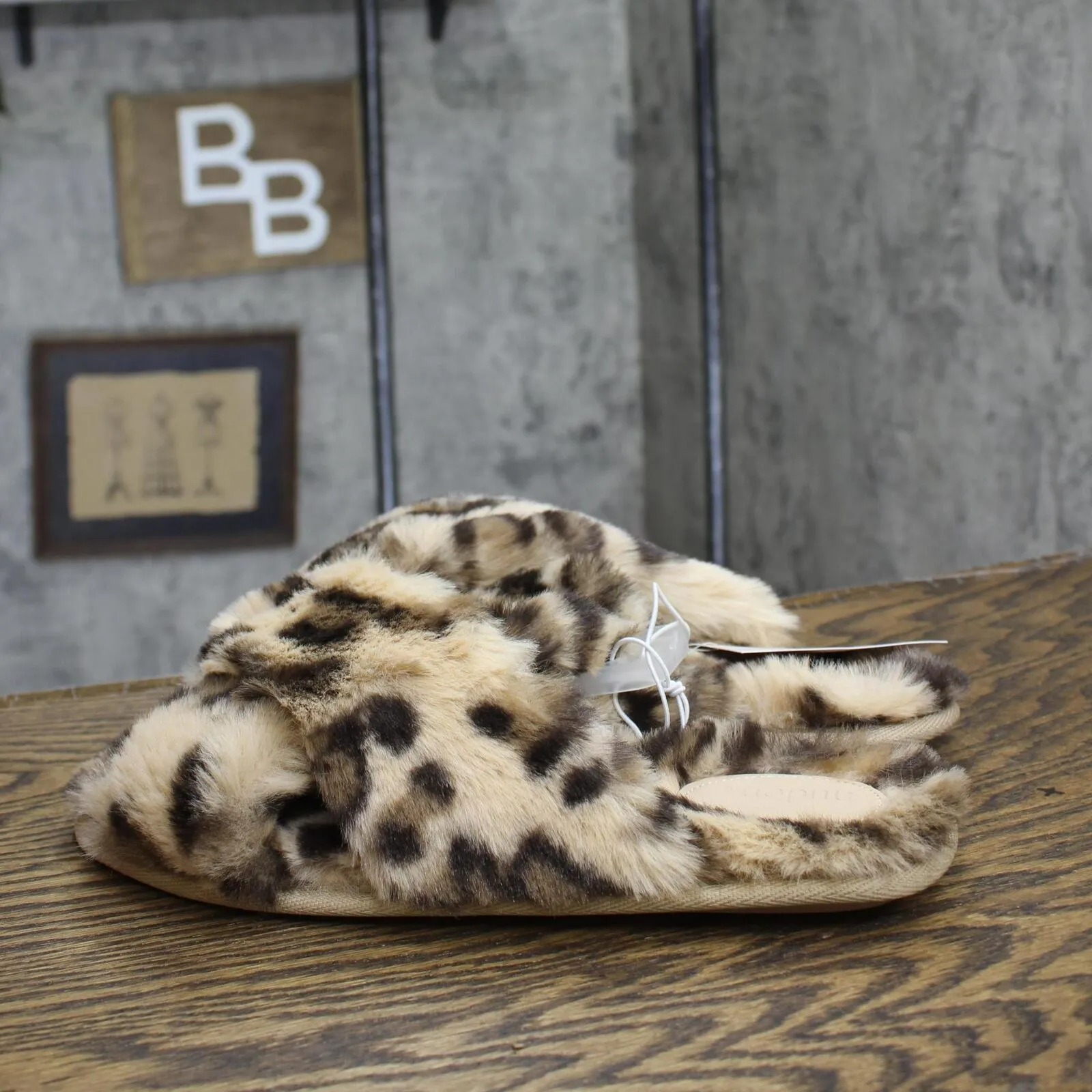 Auden Womens Paris Leopard Crossband Slippers 80856464 Brown Animal L