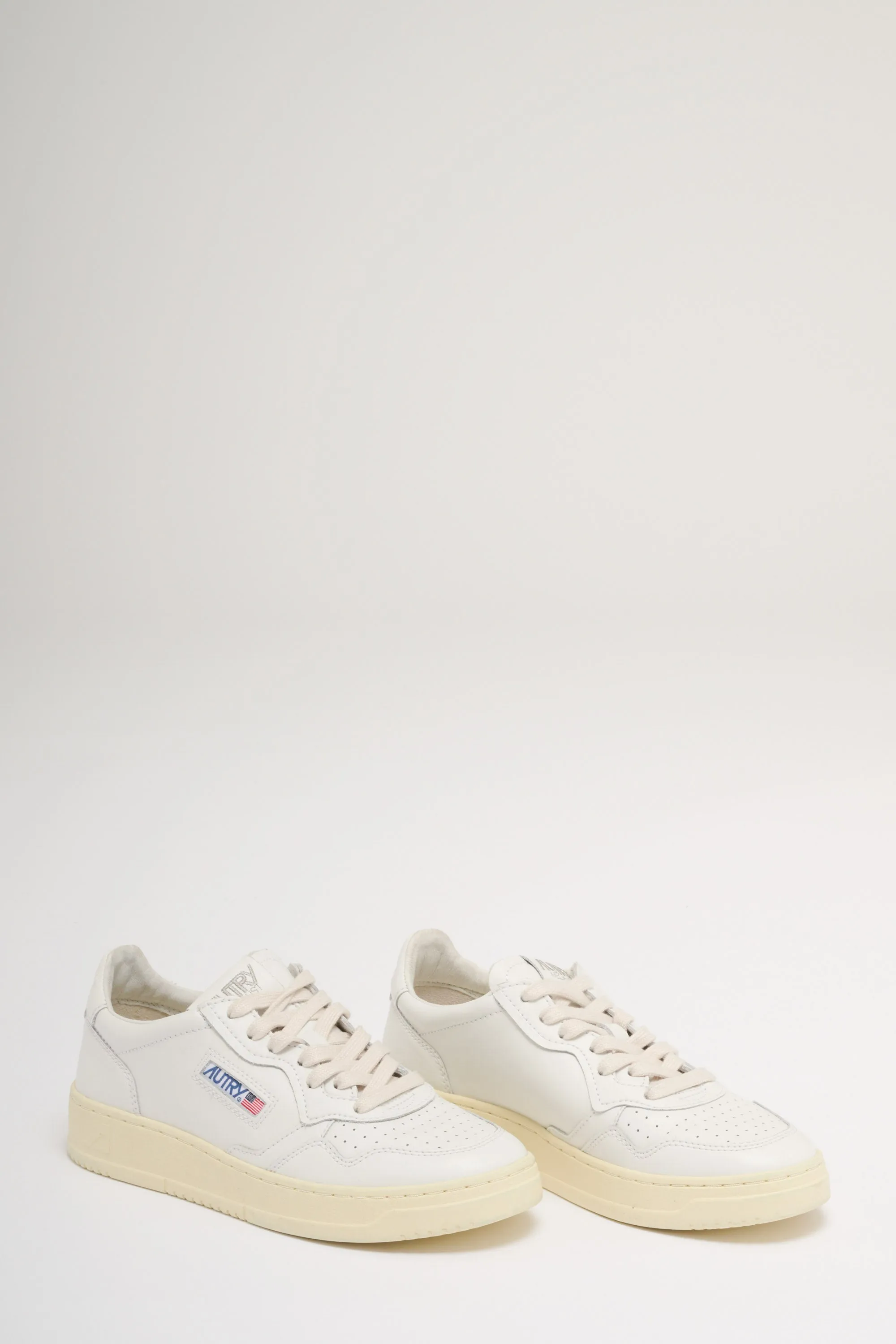 Autry Medalist Low Wom Leat Leat Bianco Donna