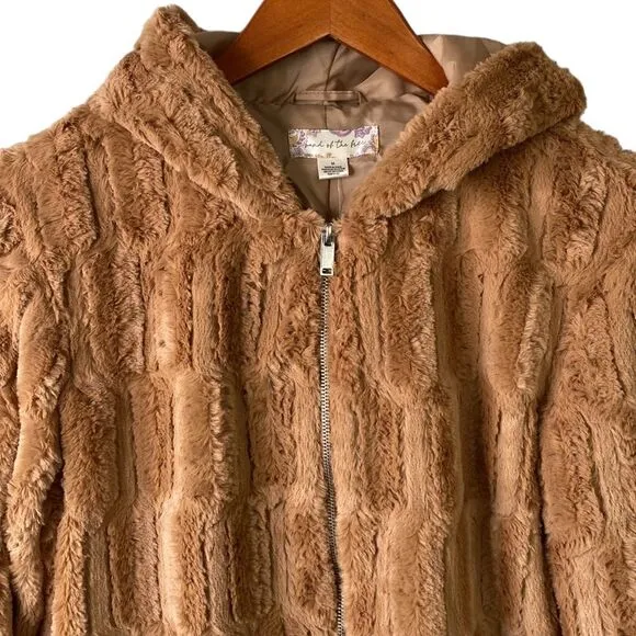 Band of the Free Angel Faux Fur Full Zip Hooded Jacket Lined in Butterscotch