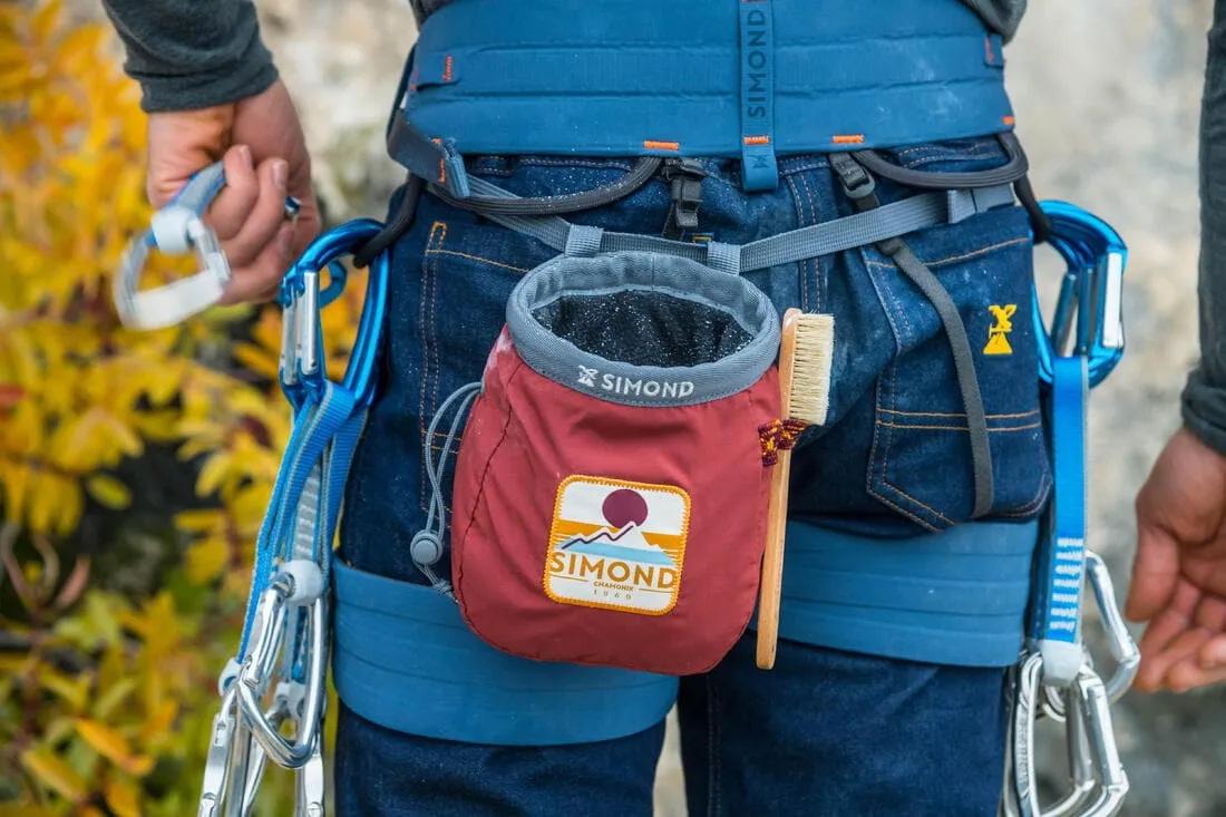 BROSSE A PRISES D'ESCALADE