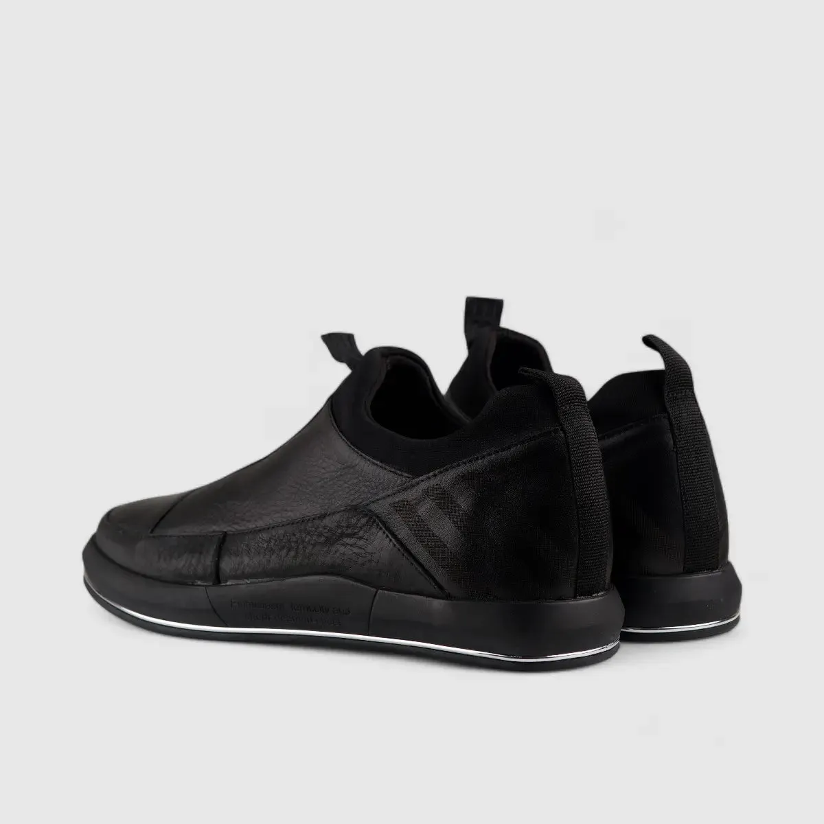 Bulletti Slip On Sneaker Black 152-10451