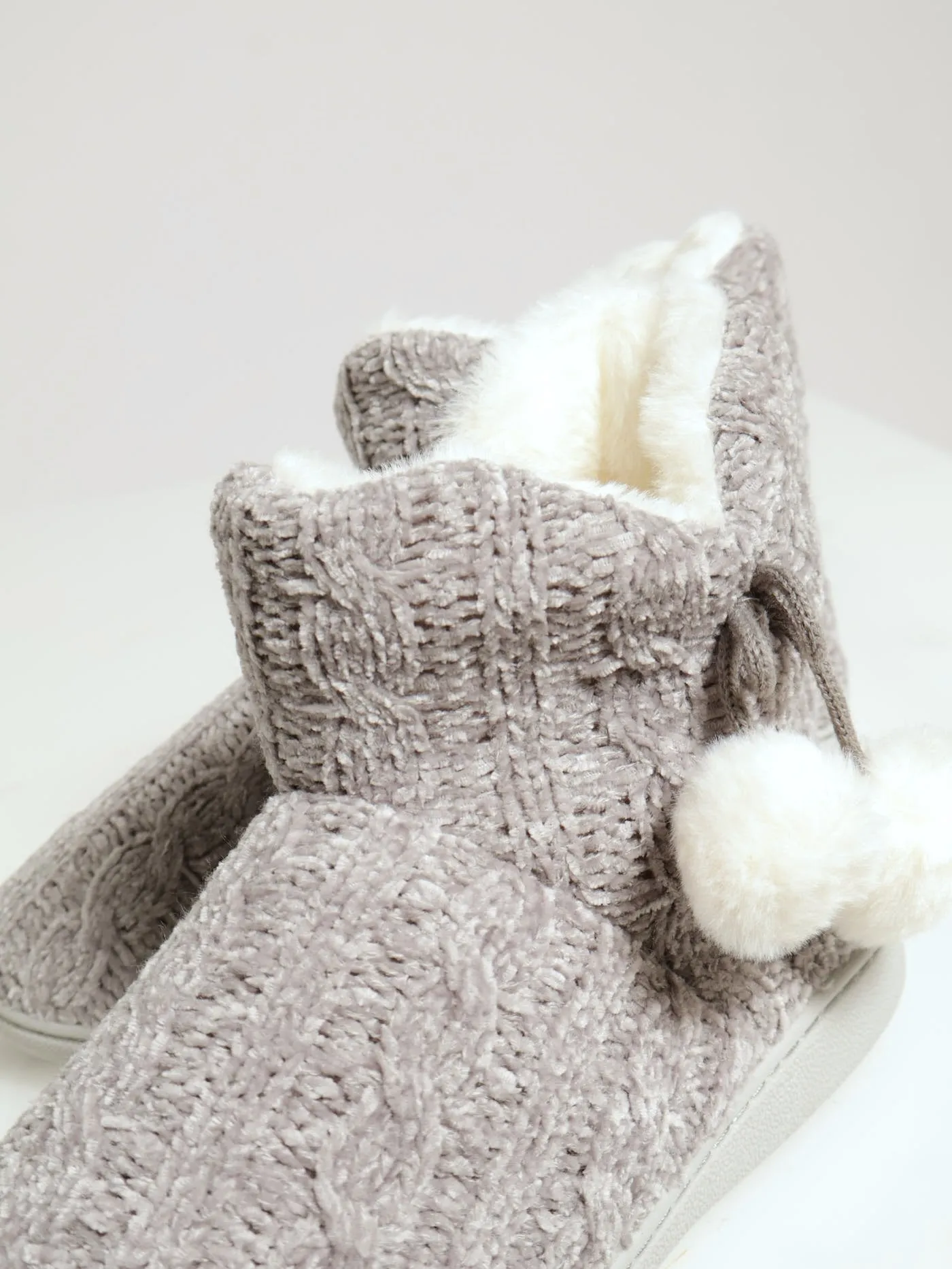 Cable Knit Slipper Bootie With Pompoms - Grey