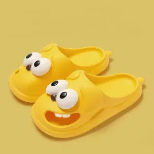 Cartoon Closed-Toe Slippers with Hole – Non-Slip Summer Slippers for Women, Perfect for Indoor Comfort and Outdoor Style