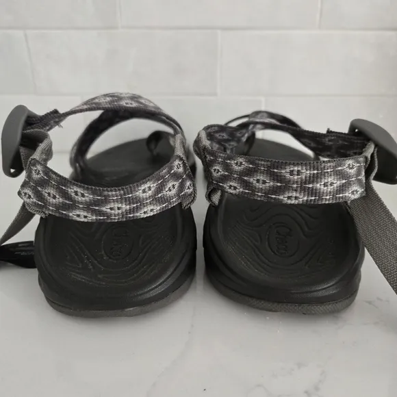 Chaco Z/Volv 2 Waterproof Adjustable Toe Loop Single Strap Hiking Sandal Gray 10