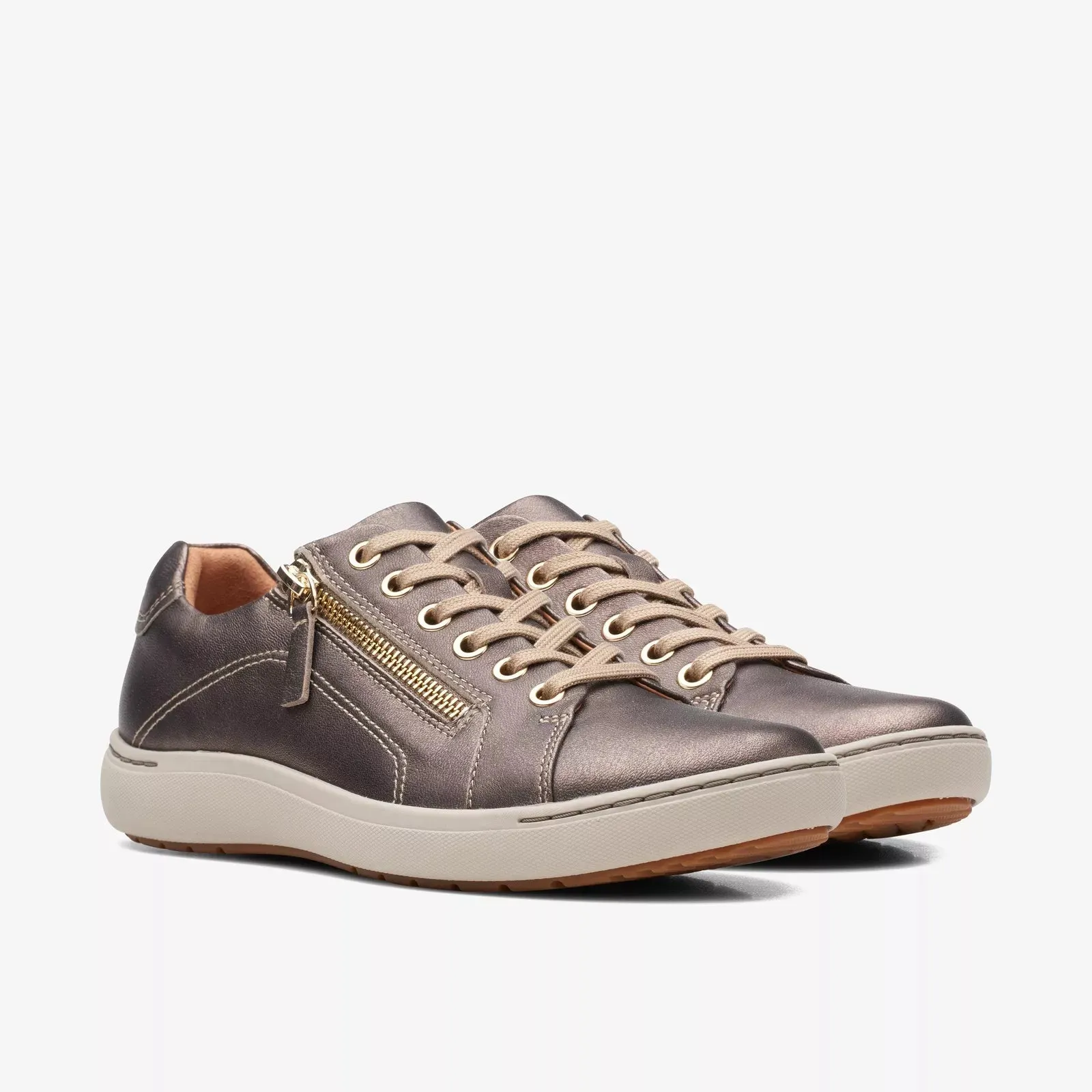 Clarks Women's Nalle Lace Bronze Metallic 26168537