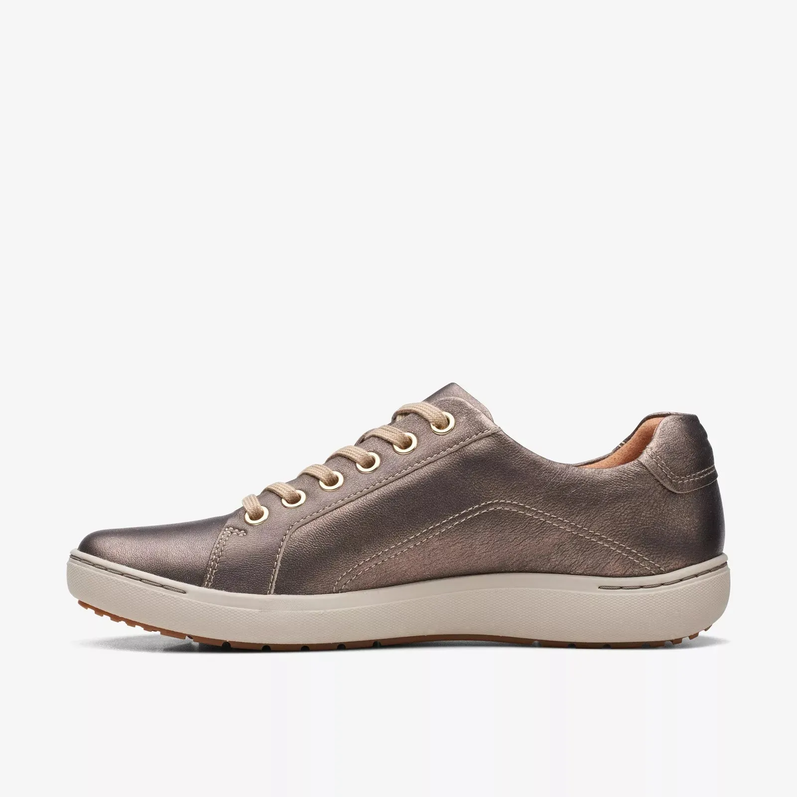 Clarks Women's Nalle Lace Bronze Metallic 26168537