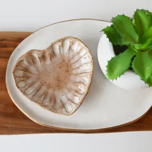 Crimped Heart Dish Primrose