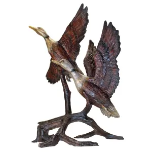 Design Toscano- Steep Climbing Ducks Cast Bronze Garden Statue