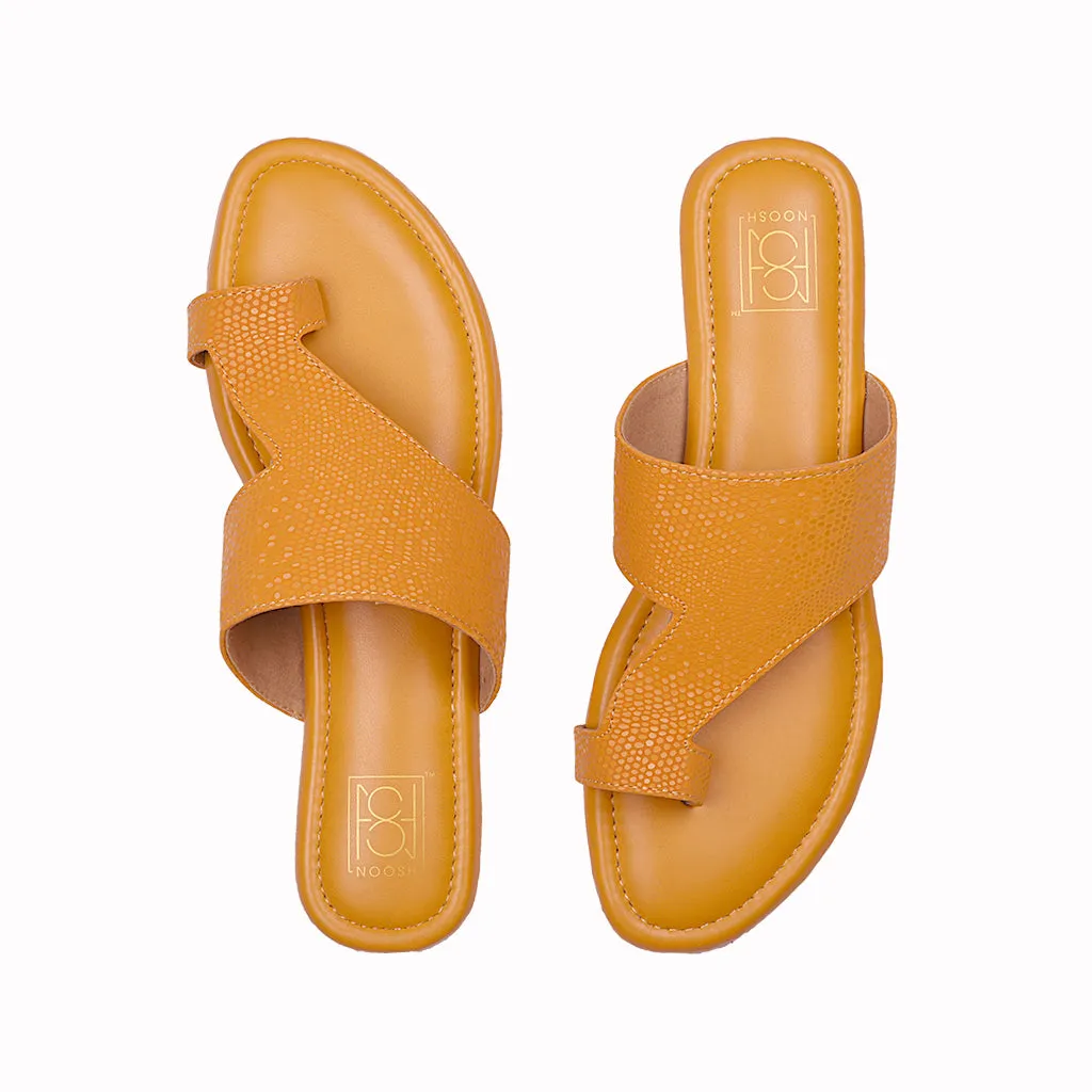 Dew Toe Ring Slippers