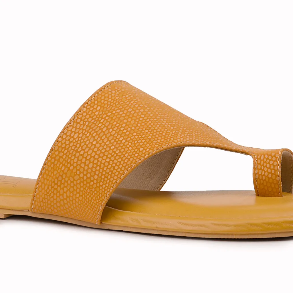 Dew Toe Ring Slippers