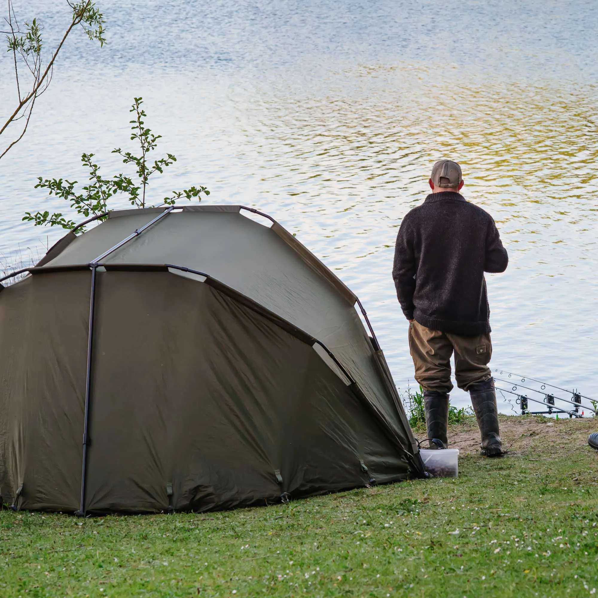 Fishing Bivvy Tent One-Person, UV Protection Quick Assembly Pre-Threaded Poles - DL75