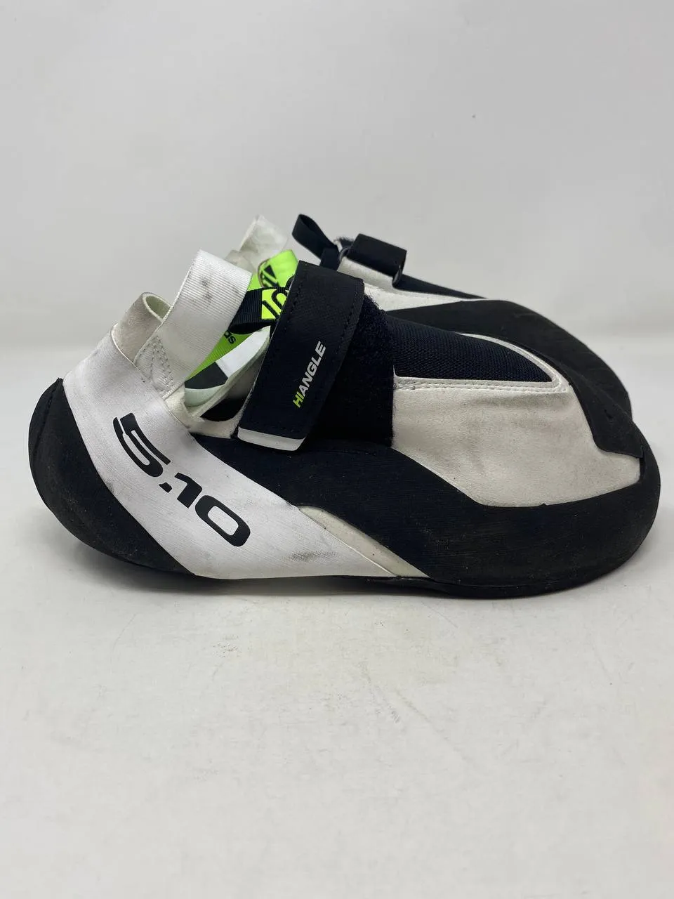 Five Ten Hiangle Climbing Shoes - White/Black - Size 9 - Good Condition