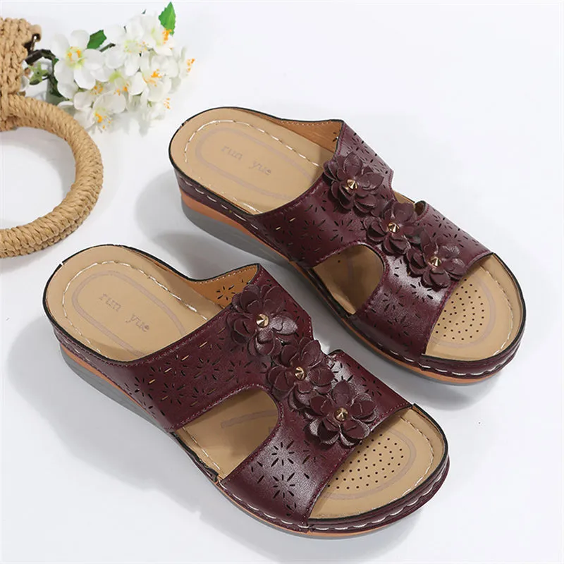 Flower Hollow Out Open Toe Breathable Beach Slippers for Women