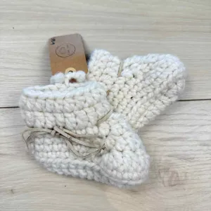 FOOTWEAR slippers