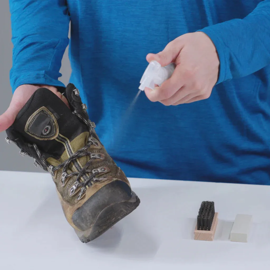 Gear Aid Revivex Suede   Fabric Water Repellent