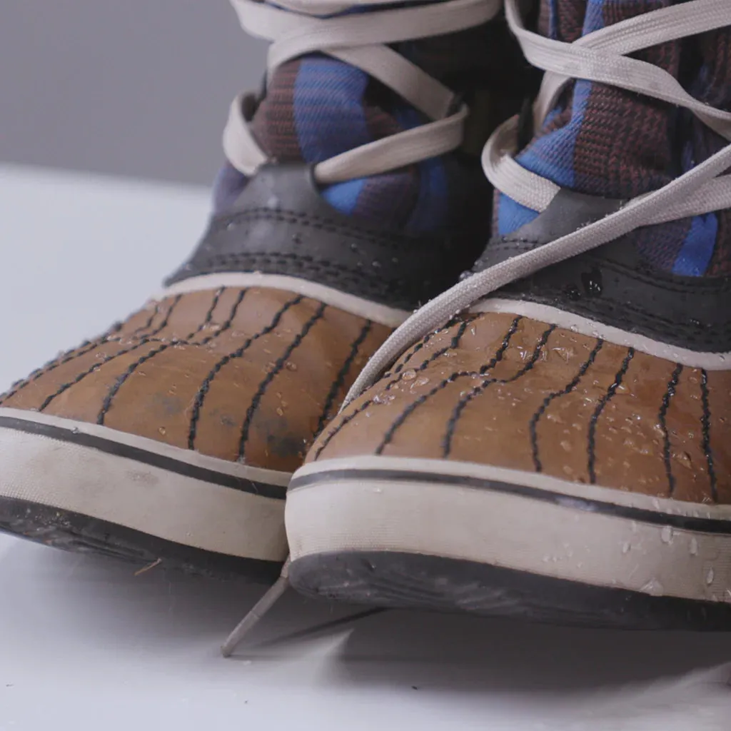 Gear Aid Revivex Suede   Fabric Water Repellent