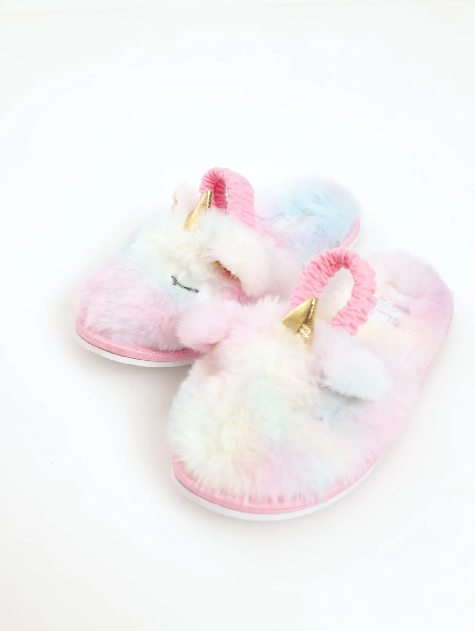 Girls Closed-Toe Uni Slipper