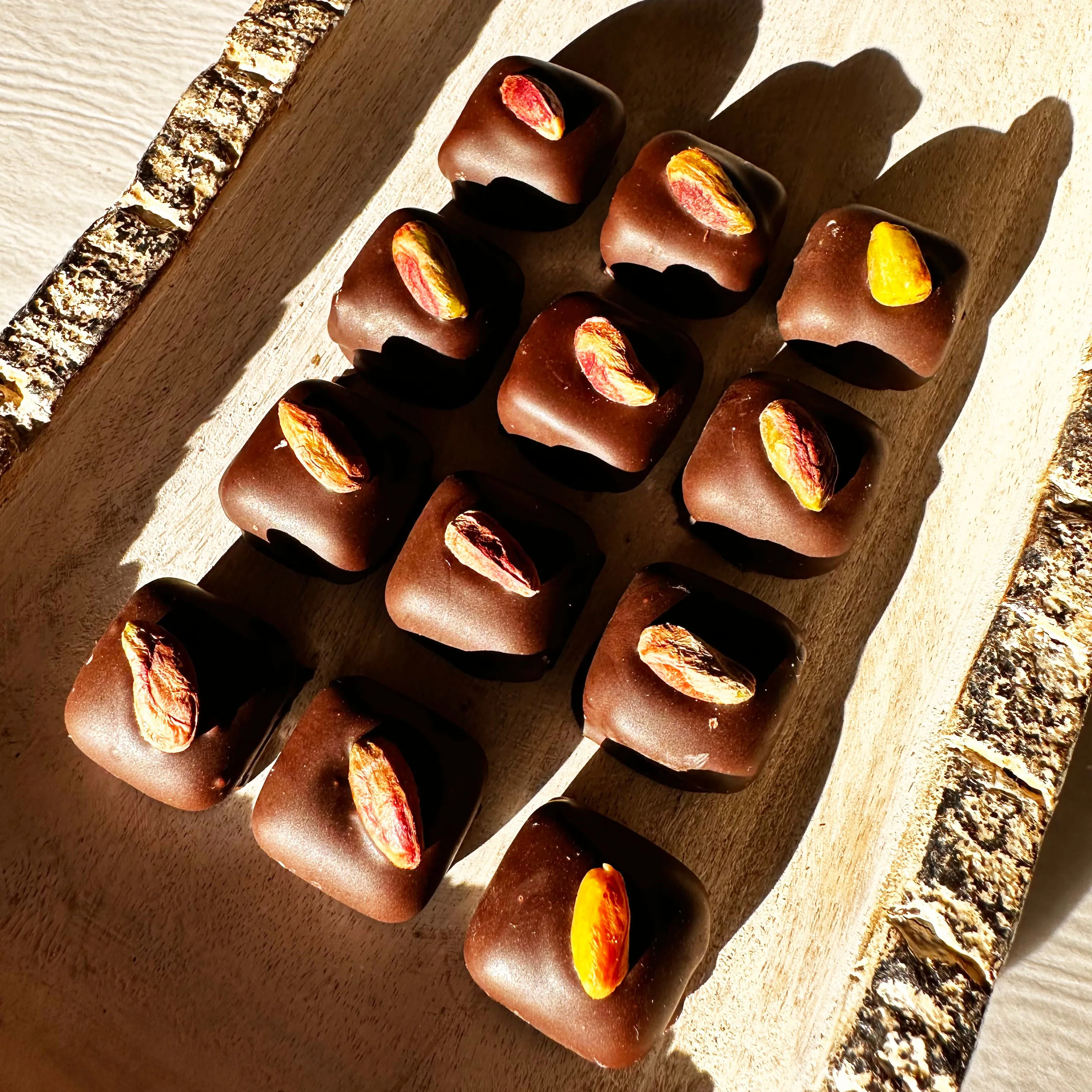 Handcrafted Crafted Seasonal Treasures 24-Piece