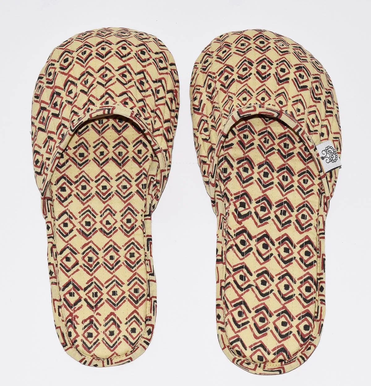 House Slippers | Diamond Sketch Mojave