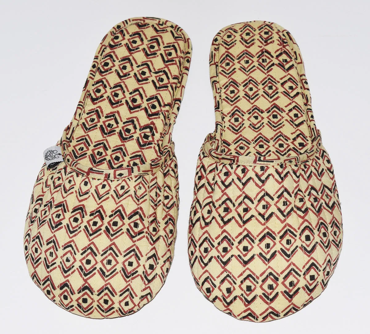 House Slippers | Diamond Sketch Mojave