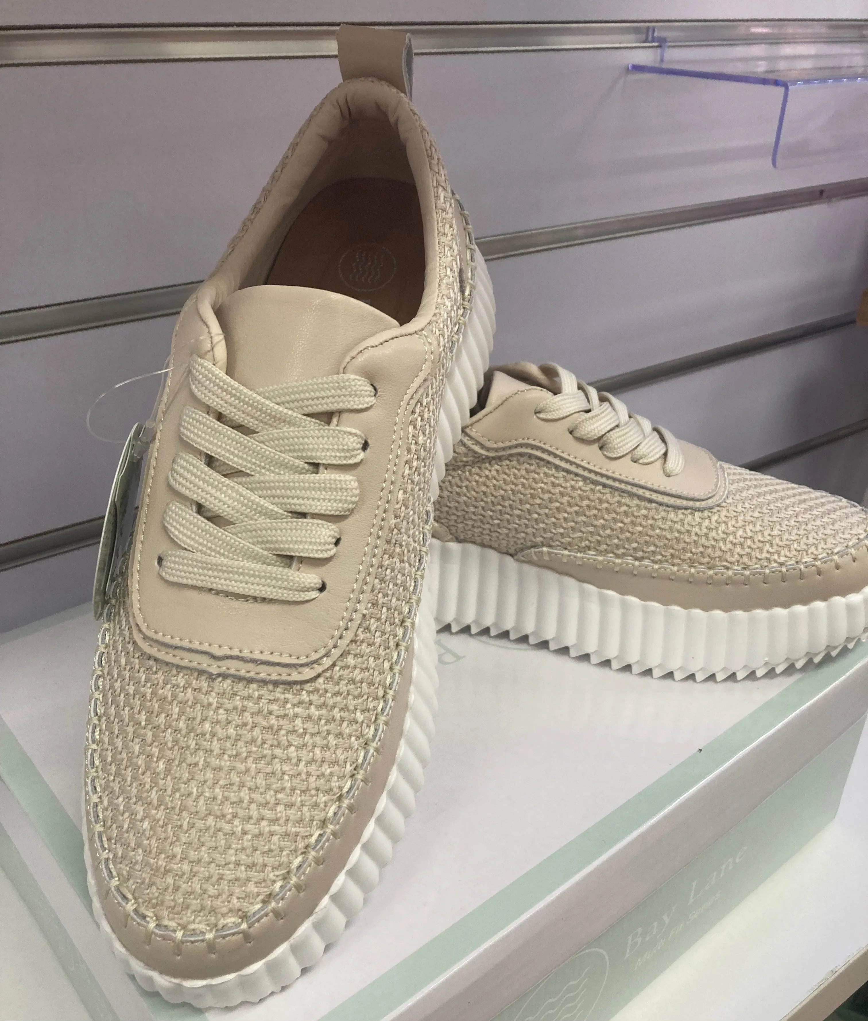 Jordi Beige Sneakers By Bay Lane Footwear