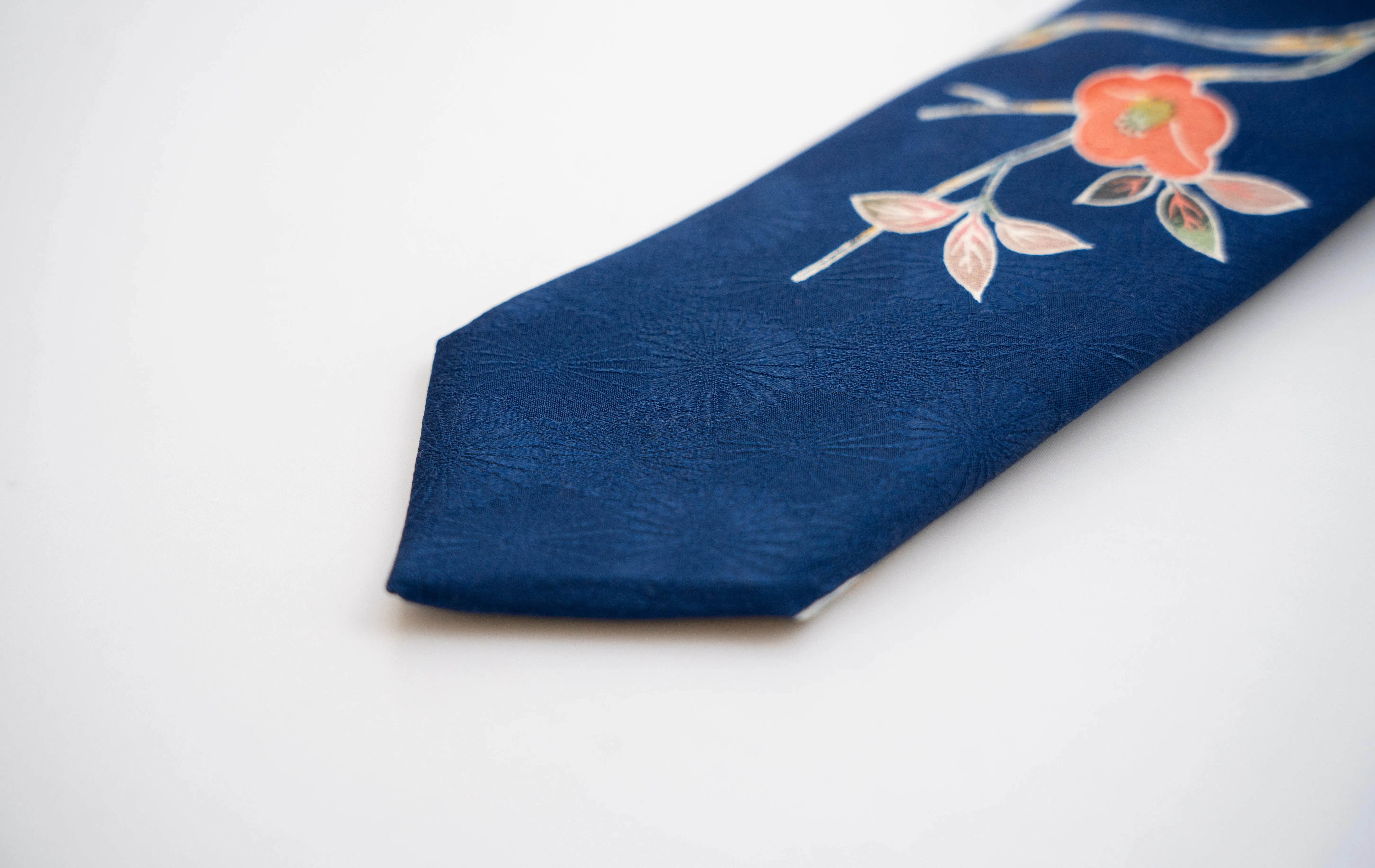Kimono Tie Navy Blossom