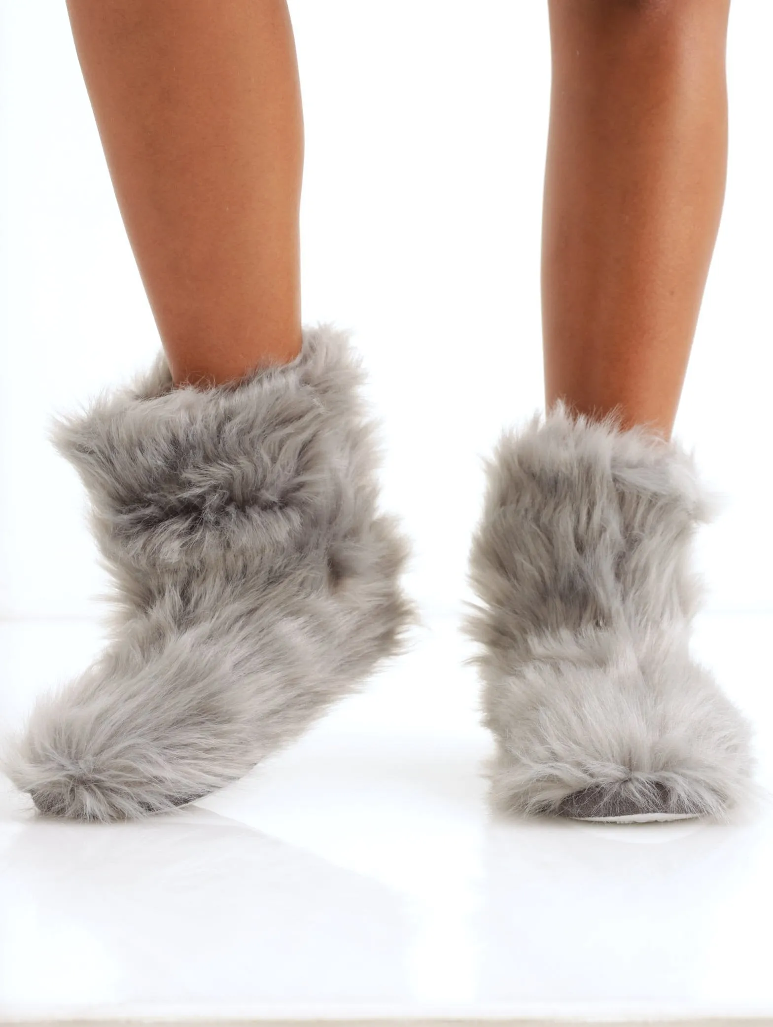 Ladies Long Hair Fur Bootie - Grey