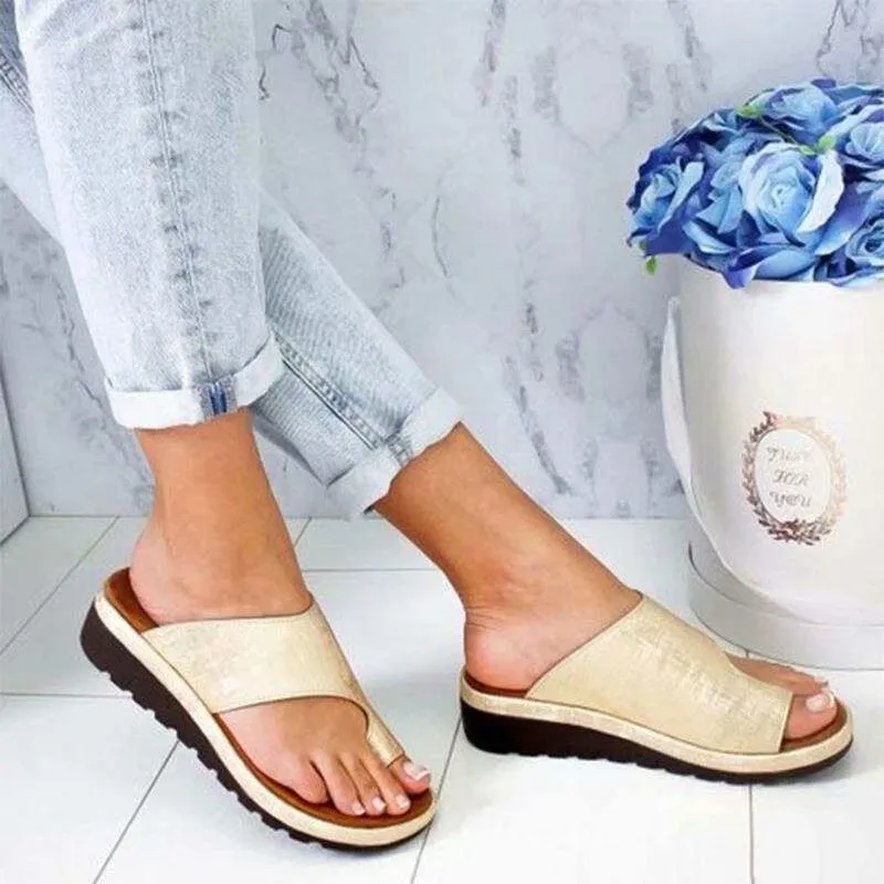 Large Size Women's Shoes Wearing Leather Slippers, Toe Sandals and Slippers