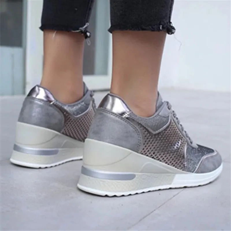 Lisa – Women's Platform Lace-Up Sneakers