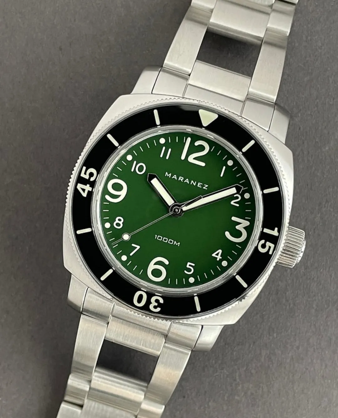 Maranez Racha 1000m Diver Watch Green Sunray