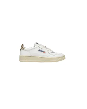 MEDALIST LOW SNEAKERS