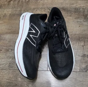 New Balance Fuelcell sneaker Men's Size 12