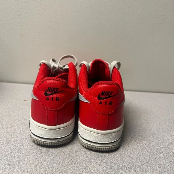 Nike Air Force 1 Low GS University Red