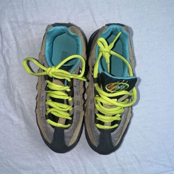Nike‎ Air Max 95 Dino Outdoor Green Cyber PS Grade School 1y CI9944-300 Casual