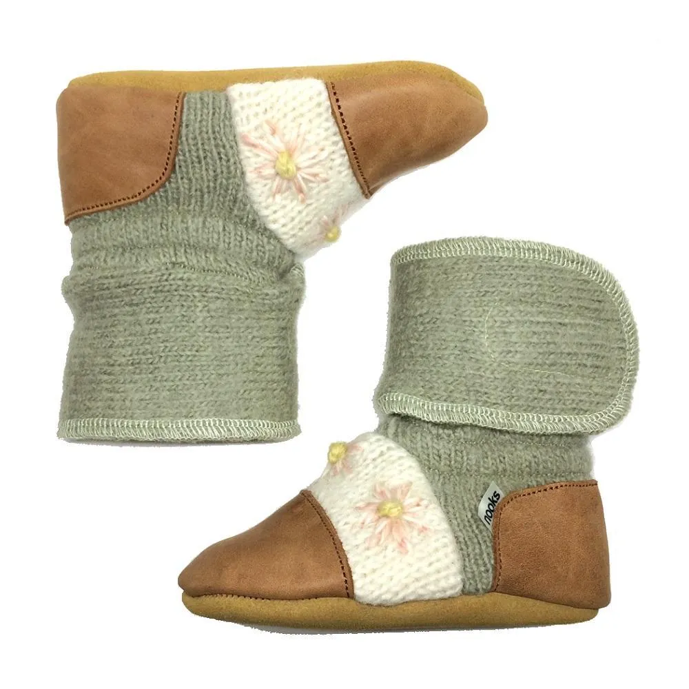 Nooks Design Embroidered Felted Wool Booties (Sage)
