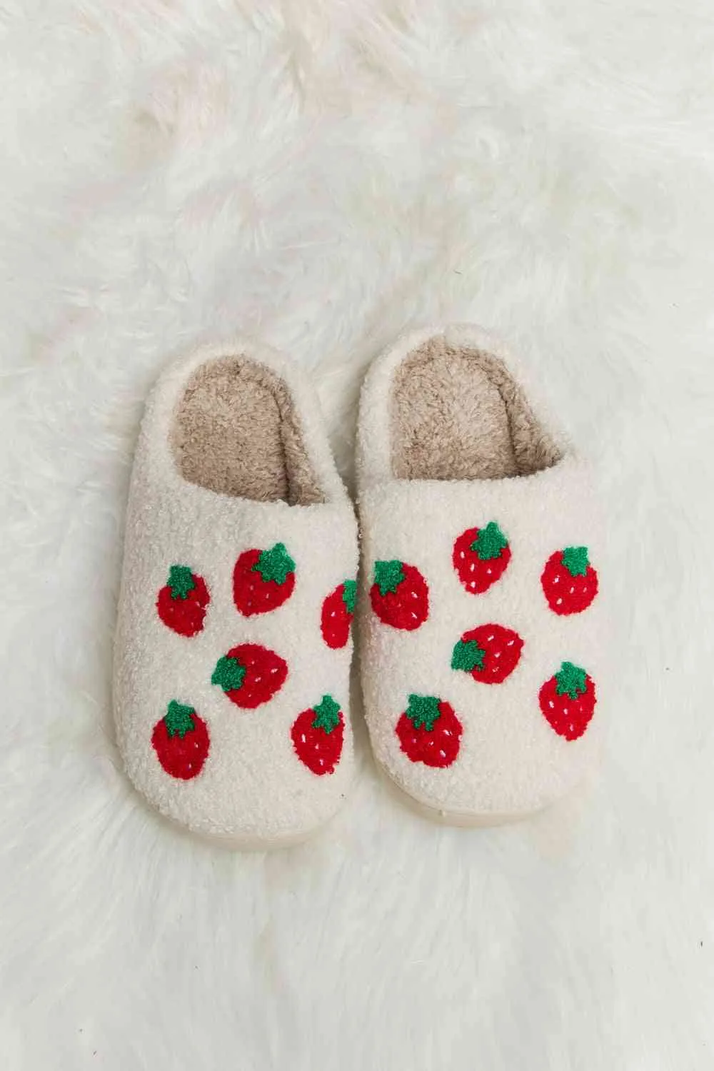 PRINTY SLIPPERS