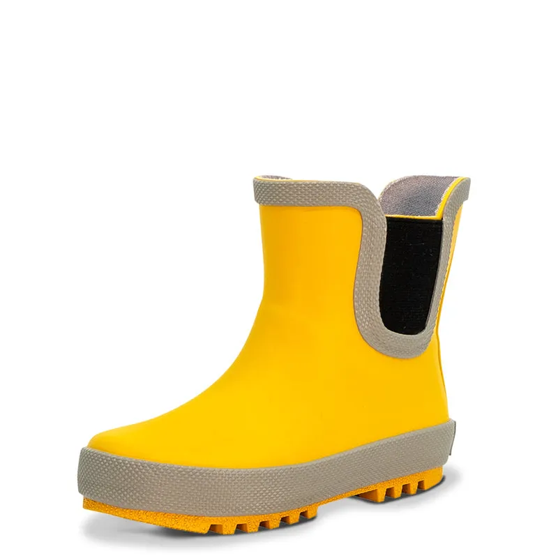 Puddle-Dry Rain Boots