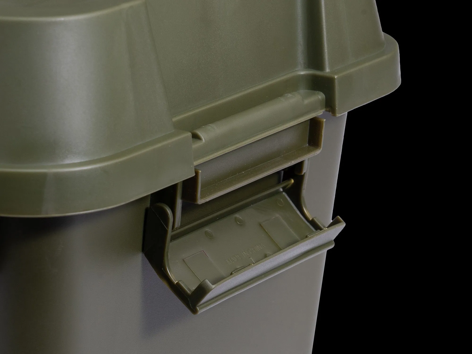 RIDGEMONKEY Armoury Stackable Storage Box 66 Litre