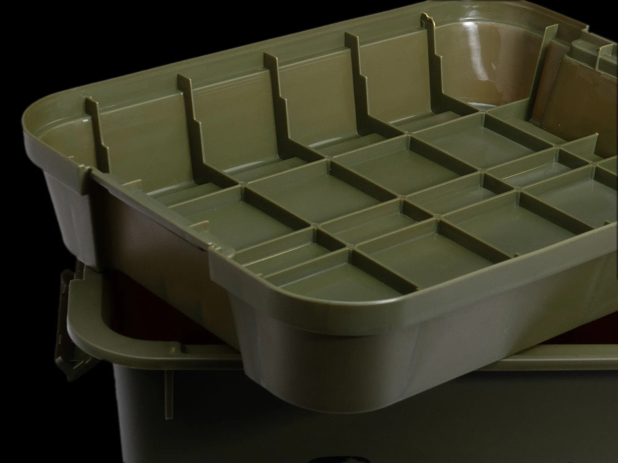 RIDGEMONKEY Armoury Stackable Storage Box 66 Litre