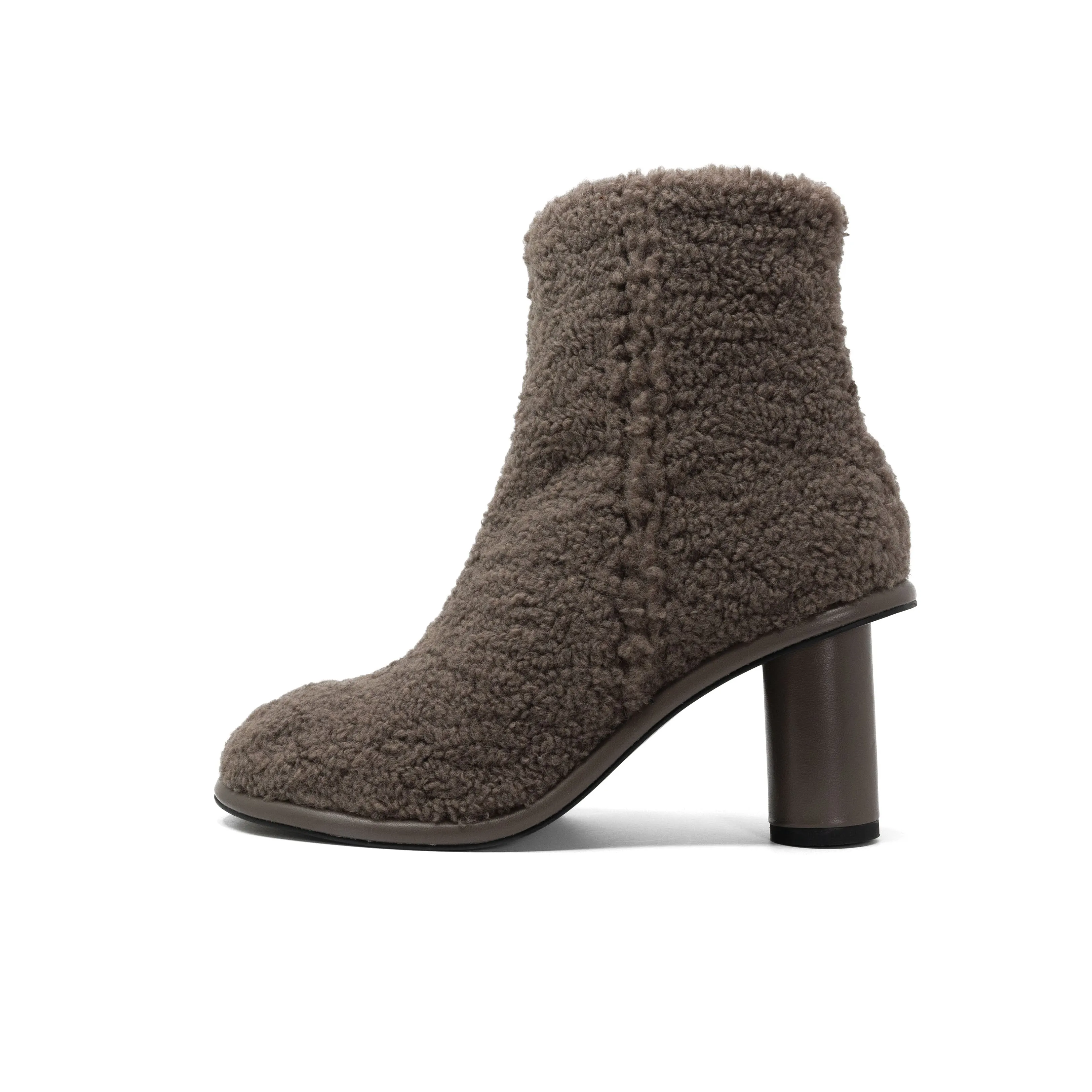 ROAM FUZZY BOOTIE TAUPE FAUX SHEARLING